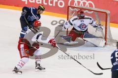 DEL - Eishockey - ERC Ingolstadt - Rapperswil-Jona  Lakers - Testspiel - Saison 2016/2017 - Brandon Buck (#9 ERCI) - Darryl Boyce (#10 ERCI)  - Tobler Michael (#25 Rapperswil-Lakers) - Foto: Meyer Jürgen