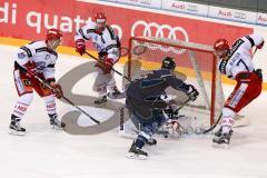 DEL - Eishockey - ERC Ingolstadt - Rapperswil-Jona  Lakers - Testspiel - Saison 2016/2017 - John Laliberte (#15 ERCI) - Tobler Michael (#25 Rapperswil-Lakers) - Foto: Meyer Jürgen