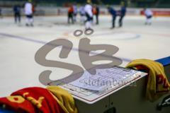 DEL - Eishockey - ERC Ingolstadt - Saison 2016/2017 - 1. Training mit Tommy Samuelsson (Cheftrainer ERCI) - Taktiktafel - Foto: Meyer Jürgen