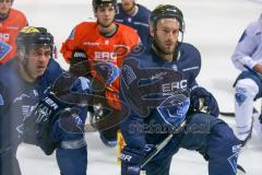 DEL - Eishockey - ERC Ingolstadt - Saison 2016/2017 - 1. Training mit Tommy Samuelsson (Cheftrainer ERCI) - Thomas Greilinger (#39 ERCI) links - Petr Pohl (#33 ERCI) rechts - Foto: Meyer Jürgen