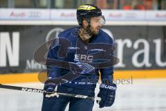 DEL - Eishockey - ERC Ingolstadt - Saison 2016/2017 - 1. Training mit Tommy Samuelsson (Cheftrainer ERCI) - Petr Pohl (#33 ERCI) - Foto: Meyer Jürgen