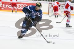 DEL - Eishockey - ERC Ingolstadt - HCB Südtirol Alperia - Saison 2016/2017 - Jean-Francois Jacques (#44 ERCI) beim warm machen - Foto: Meyer Jürgen