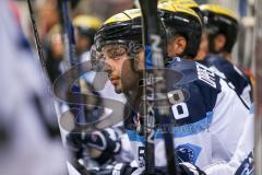 DEL - Eishockey - ERC Ingolstadt - Saison 2016/2017 - ERC Ingolstadt - Sparta Prag - Thomas Oppenheimer (#8 ERCI) auf der Bank - Foto: Meyer Jürgen