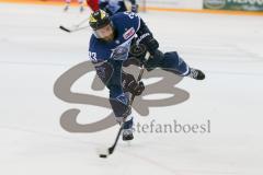 DEL - Eishockey - ERC Ingolstadt - HCB Südtirol Alperia - Saison 2016/2017 - Petr Pohl (#33 ERCI) beim warm machen - Foto: Meyer Jürgen