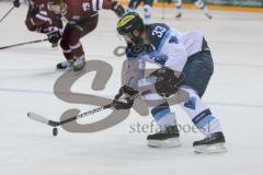 DEL - Eishockey - ERC Ingolstadt - Saison 2016/2017 - ERC Ingolstadt - Sparta Prag - Petr Pohl (#33 ERCI) schießt den Anschlusstreffer zum 1:3 - Foto: Meyer Jürgen