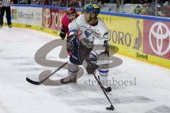 DEL - Eishockey - Kölner Haie - ERC Ingolstadt - Saison 2017/2018 - John Laliberte (#15 ERCI) - Foto: Markus Banai