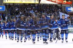 DEL - Eishockey - Saison 2017/2018 - ERC Ingolstadt - Iserlohn Roosters - Sieg 3:2 Fans Jubel Danke Fahnen Kurve