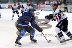 DEL - Eishockey - ERC Ingolstadt - Kölner Haie - Kael Mouillierat (ERC 22) Tor Chance verpasst links