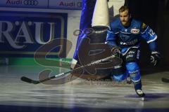 DEL - Eishockey - ERC Ingolstadt - Saison 2017/2018 - ERC Ingolstadt - Straubing Tigers - Jacob Berglund (#12 ERCI) beim einlaufen - Foto: Meyer Jürgen