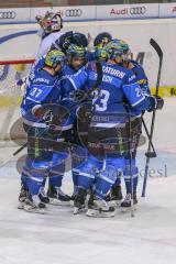 DEL - Eishockey - ERC Ingolstadt - EHC Red Bull München - Saison 2017/2018 - Petr Taticek (#17 ERCI) schießt den 2:1 Führungstreffer - David Leggio Torwart (#73 München) - jubel - Foto: Meyer Jürgen