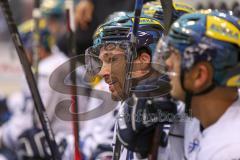 DEL - Eishockey - ERC Ingolstadt - Kölner Haie - Saison 2017/2018 - Darin Olver (#40 ERCI) auf der Spielerbank - Foto: Meyer Jürgen