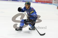 DEL - Eishockey - ERC Ingolstadt - Nürnberg Ice Tigers - Saison 2017/2018 - Mike Collins (#13 ERCI) - jubel - Schiesst auf das Tor und Laurin Braun (#91 ERCI) trifft im Nachschuss zum 1:1 Ausgleichstreffer - Foto: Meyer Jürgen
