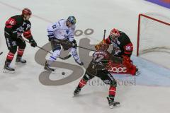 DEL - Eishockey - ERC Ingolstadt - Kölner Haie - Saison 2017/2018 - Mike Collins (#13 ERCI) - Daniar Dshunussow(Torwart #30 Köln) - Foto: Meyer Jürgen