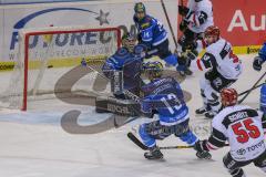 DEL - Eishockey - ERC Ingolstadt - Kölner Haie - Saison 2017/2018 - Jochen Reimer (#32Torwart ERCI) - Mike Collins (#13 ERCI) - Felix Schütz(#55 Köln) - Foto: Meyer Jürgen