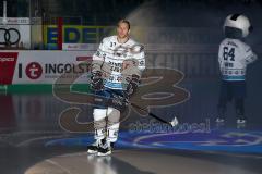 DEL - Eishockey - ERC Ingolstadt - Adler Mannheim - Saison 2017/2018 - Benedikt Schopper (#11 ERCI) beim Einlaufen - Foto: Meyer Jürgen