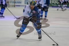 DEL - Eishockey - ERC Ingolstadt - EHC Red Bull München - Saison 2017/2018 - Petr Taticek (#17 ERCI) beim warm machen - Foto: Meyer Jürgen