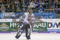 DEL - Eishockey - ERC Ingolstadt - Adler Mannheim - Saison 2017/2018 - Jochen Reimer (#32Torwart ERCI) bedankt sich bei den Fans - Jubel - Foto: Meyer Jürgen