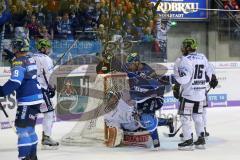 DEL - Eishockey - ERC Ingolstadt - Iserlohn Roosters - Tor Brandon Buck (ERC 9) Tor Jubel von Jacob Berglund (ERC 12)