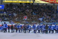 DEL - Eishockey - ERC Ingolstadt - EHC Red Bull München - Saison 2017/2018 - Die Mannschaft bedankt sich bei den Fans - jubel - Foto: Meyer Jürgen