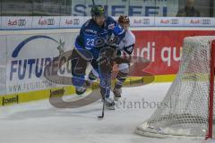 DEL - Eishockey - ERC Ingolstadt - Kölner Haie - Saison 2017/2018 - Matt Pelech (#23 ERCI) - Foto: Meyer Jürgen