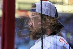 DEL - Eishockey - ERC Ingolstadt - Kölner Haie - Saison 2017/2018 - Timo Pielmeier (#51Torwart ERCI) auf der Spielerbank - Foto: Meyer Jürgen