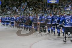 DEL - Eishockey - ERC Ingolstadt - Grizzlys Wolfsburg - Saison 2017/2018 - Shake hands nach dem Spiel - Foto: Meyer Jürgen