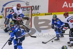 DEL - Eishockey - ERC Ingolstadt - Kölner Haie - Saison 2017/2018 - Fabio Wagner (#5 ERCI) - Jochen Reimer (#32Torwart ERCI) - Felix Schütz(#55 Köln) - Foto: Meyer Jürgen