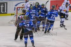 DEL - Eishockey - ERC Ingolstadt - EHC Red Bull München - Saison 2017/2018 - Petr Taticek (#17 ERCI) schießt den 2:1 Führungstreffer - David Leggio Torwart (#73 München) - jubel - Foto: Meyer Jürgen