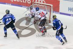 DEL - Eishockey - ERC Ingolstadt - Adler Mannheim - Saison 2017/2018 - Chet Pickard Torwart (#34 Mannheim) - #Darin Olver (#40 ERCI) - David Elsner (#61 ERCI) - John Rogl (#24 Mannheim) - Foto: Meyer Jürgen