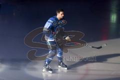 DEL - Eishockey - ERC Ingolstadt - Eisbären Berlin - Saison 2017/2018 - Dennis Swinnen (#77 ERCI) beim Einlaufen - Foto: Meyer Jürgen
