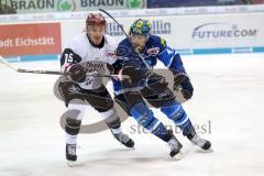 DEL - Eishockey - ERC Ingolstadt - Kölner Haie - links T. J. Mulock und rechts  Joachim Ramoser (ERC 47)