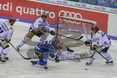 DEL - Eishockey - ERC Ingolstadt - Eisbären Berlin - Saison 2017/2018 - Dennis Swinnen (#77 ERCI) - Petri Vehanen Torwart (#31 Berlin) - Danny Richmond (#9 Berlin) - Jacob Berglund (#12 ERCI) - Foto: Meyer Jürgen