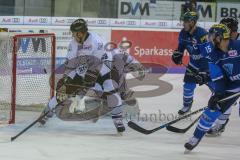 DEL - Eishockey - ERC Ingolstadt - Nürnberg Ice Tigers - Saison 2017/2018 - Der 1:0 Führungstreffer durch Thomas Greilinger (#39 ERCI) - jubel - Niklas Treutle Torwart (#31 Nürnberg) - Milan Jurcina (#68 Nürnberg) -  - Foto: Meyer Jürgen