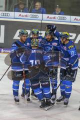 DEL - Eishockey - ERC Ingolstadt - EHC Red Bull München - Saison 2017/2018 - Der 4:4 Ausgleichstreffer durch Darin Olver (#40 ERCI) in Überzahl - David Leggio Torwart (#73 München) - Derek Joslin (#25 München) - jubel - Foto: Meyer Jürgen