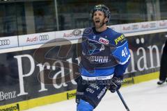 DEL - Eishockey - Saison 2017/2018 - ERC Ingolstadt - Iserlohn Roosters - Darin Olver (ERC 40) trifft gegen Torwart Sebastian Dahm (IR 31) zum Tor 2:1 Jubel Führung