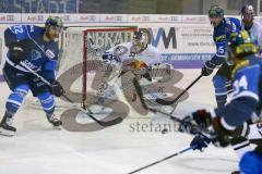 DEL - Eishockey - ERC Ingolstadt - EHC Red Bull München - Saison 2017/2018 - Kael Mouillierat (#22 ERCI) - Danny aus den Birken Torwart (#33 München) - John Laliberte (#15 ERCI) - Foto: Meyer Jürgen