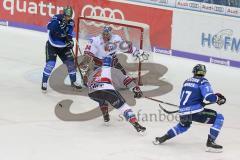 DEL - Eishockey - ERC Ingolstadt - Adler Mannheim - Saison 2017/2018 - Chet Pickard Torwart (#34 Mannheim) - Jacob Berglund (#12 ERCI) - Dennis Swinnen (#77 ERCI) - Foto: Meyer Jürgen