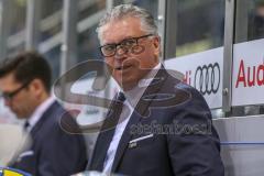 DEL - Eishockey - ERC Ingolstadt - Schwenninger Wild Wings - Saison 2017/2018 - Doug Shedden (Cheftrainer ERCI) - lacht - lächelt  - Foto: Meyer Jürgen