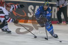 DEL - Eishockey - ERC Ingolstadt - Kölner Haie - Saison 2017/2018 - Petr Taticek (#17 ERCI) - Philip Gogulla(#87 Köln) - Foto: Meyer Jürgen