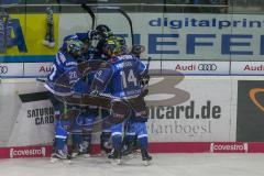 DEL - Eishockey - ERC Ingolstadt - Eisbären Berlin - Saison 2017/2018 - Kael Mouillierat (#22 ERCI) schiesst den 1:0 Führungstreffer - jubel - Petri Vehanen Torwart (#31 Berlin) - Michael DuPont (#25 Berlin) - Jonas Müller (#18 Berlin) - Foto: Meyer Jürge