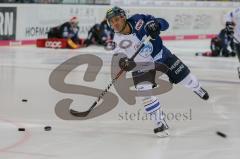 DEL - Eishockey - ERC Ingolstadt - Kölner Haie - Saison 2017/2018 - Brandon Buck (#9 ERCI) beim warm machen - Foto: Meyer Jürgen