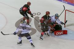 DEL - Eishockey - ERC Ingolstadt - Kölner Haie - Saison 2017/2018 - Daniar Dshunussow(Torwart #30 Köln) - Darin Olver (#40 ERCI) - Kael Mouillierat (#22 ERCI) - Pascal Zerressen(#27 Köln) - Foto: Meyer Jürgen