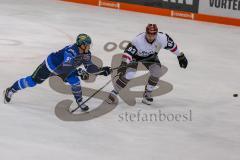 DEL - Eishockey - ERC Ingolstadt - Kölner Haie - Saison 2017/2018 - Laurin Braun (#91 ERCI) - Sebastian Uvira(93 Köln) - Foto: Meyer Jürgen
