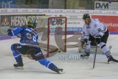 DEL - Eishockey - ERC Ingolstadt - Nürnberg Ice Tigers - Saison 2017/2018 - Der 1:0 Führungstreffer durch Thomas Greilinger (#39 ERCI) - jubel - Niklas Treutle Torwart (#31 Nürnberg) - Milan Jurcina (#68 Nürnberg) -  - Foto: Meyer Jürgen