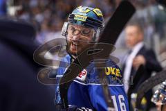 DEL - Eishockey - ERC Ingolstadt - Schwenninger Wild Wings - Saison 2017/2018 - Brett Olson (ERC 16)