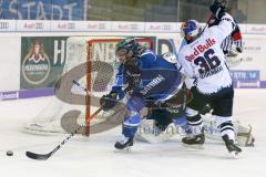 DEL - Eishockey - ERC Ingolstadt - EHC Red Bull München - Saison 2017/2018 - Thomas Greilinger (#39 ERCI) - Danny aus den Birken Torwart (#33 München) - Yannic Seidenberg (#36 München) - Foto: Meyer Jürgen