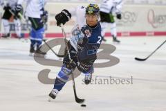 DEL - Eishockey - ERC Ingolstadt - Saison 2017/2018 - ERC Ingolstadt - Straubing Tigers - Patrick McNeill (#2 ERCI) beim warm machen - Foto: Meyer Jürgen