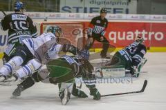 DEL - Eishockey - ERC Ingolstadt - Augsburger Panther - Saison 2017/2018 - Thomas Greilinger (#39 ERCI) - Jonathan Boutin Torwart (#35 AEV) - Foto: Meyer Jürgen