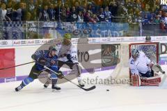 DEL - Eishockey - ERC Ingolstadt - Iserlohn Roosters - Kael Mouillierat (ERC 22)