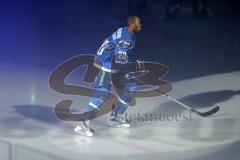 DEL - Eishockey - ERC Ingolstadt - Eisbären Berlin - Saison 2017/2018 - Greg Mauldin (#20 ERCI) beim Einlaufen - Foto: Meyer Jürgen